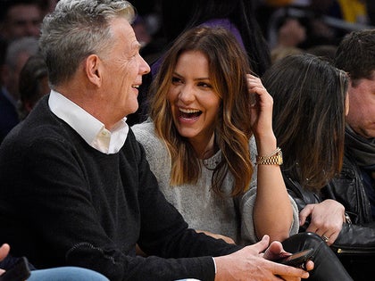 1106-david-foster-katherine-mcphee-courtside-game-photos-primary-2