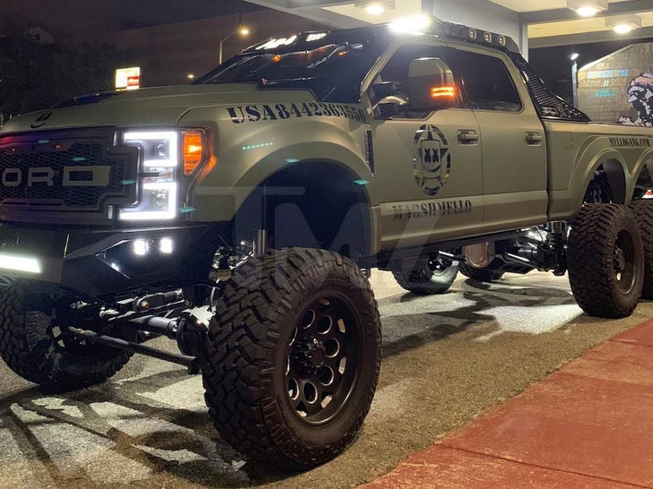 Marshmello's Tricked Out Truck