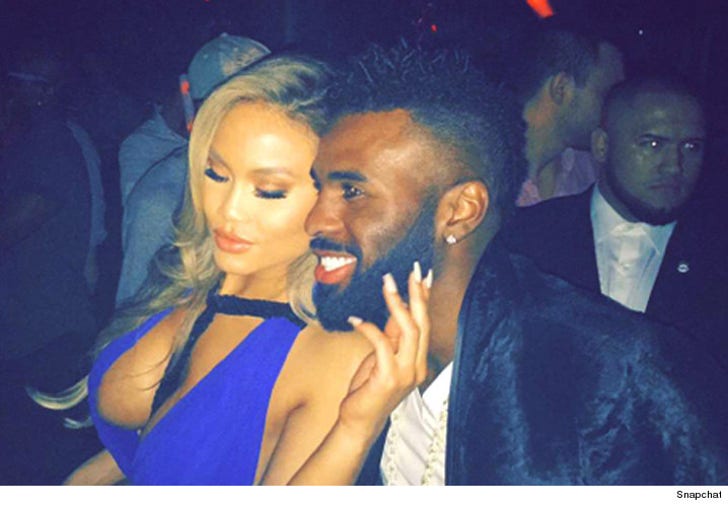 Jason Derulo -- I'm Doin' It With Cent's Baby Mama :: 1231-jason-derulo-daphne-joy-snapchat-4