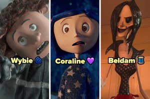 Wybie, Coraline y Beldam del film "Coraline". Wybie está sorprendido, Coraline tiene cabello azul corto y un abrigo de estrellas, Beldam luce aterradora y delgada