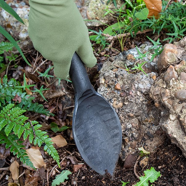 DeWit forged iron trowel