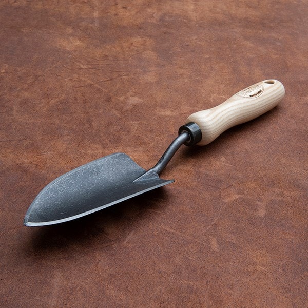 DeWit small hand trowel - ash handle