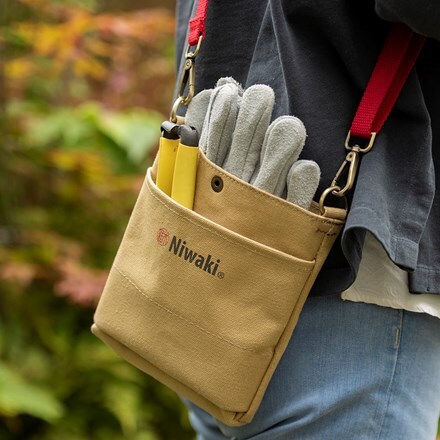 Niwaki over shoulder pruning pouch