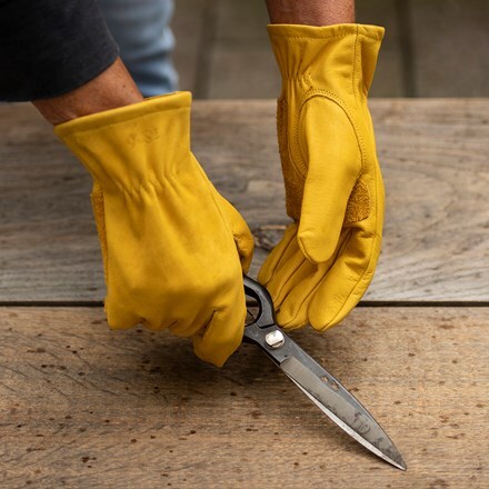 Leather gardening gloves - mustard