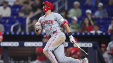 Spencer Steer's RBI single