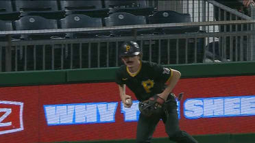 Pirates ball boy rocking the Skenes' stache