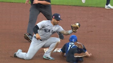 Jose Trevino nabs Jace Jung at second base