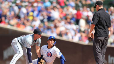 Matt Vierling throws out Miguel Amaya at second base 