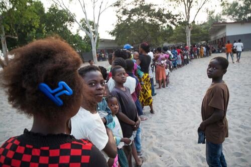 Yellow Fever Vaccination Campaign in Kinshasa