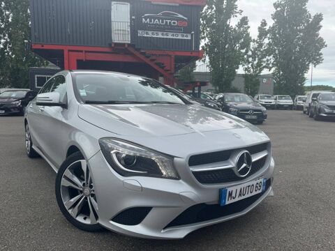 Mercedes Classe CLA COUPE 180 ESSENCE GPS CUIR XENON LED Edition 1 2014 occasion Vaulx-en-Velin 69120