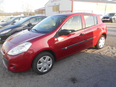 Renault Clio III 1.2 16V 75 eco2 Authentique 2011 occasion Chamblet 03170