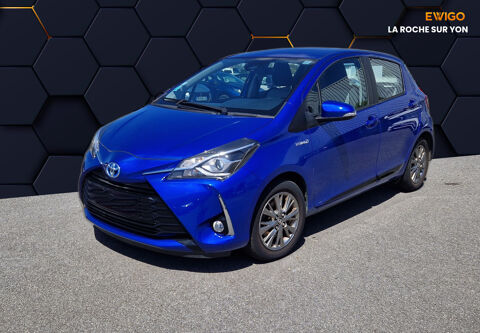 Toyota Yaris 1.5 VVTI 100H 75 FULL-HYBRID HYBRID Dynamic 2019 occasion La Roche-sur-Yon 85000