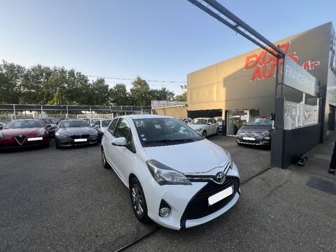 Toyota Yaris 69 VVT-i France 2015 occasion Nîmes 30000