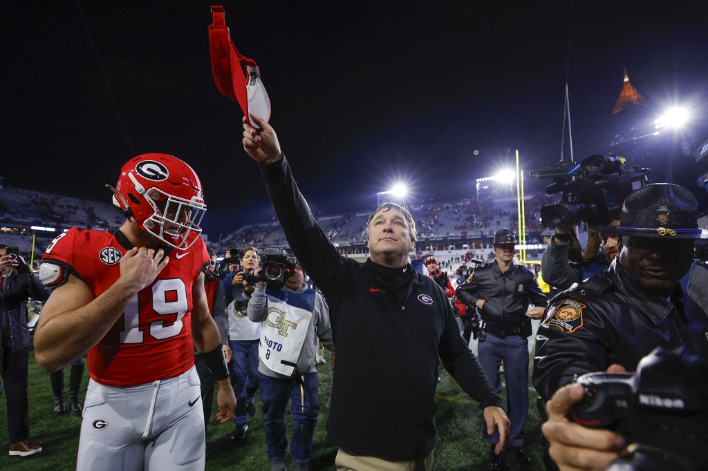 2025 College Football Championship Picks & Predictions: Will Georgia Return to the Top?