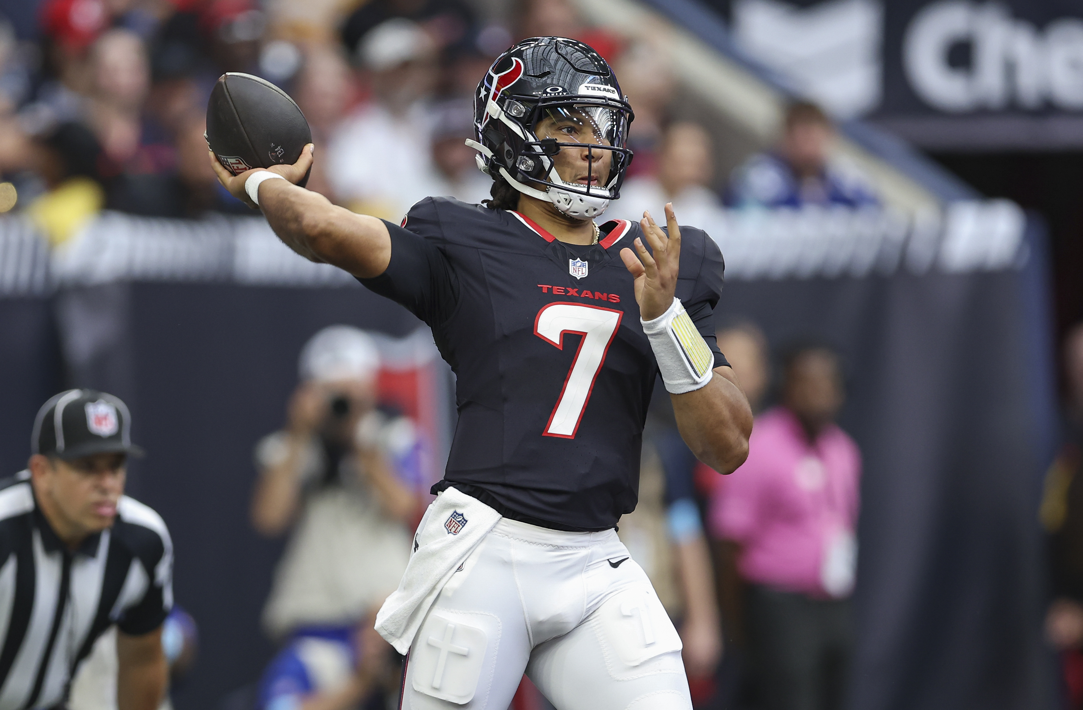 Bears vs. Texans Early Picks, Predictions & Odds for SNF Week 2