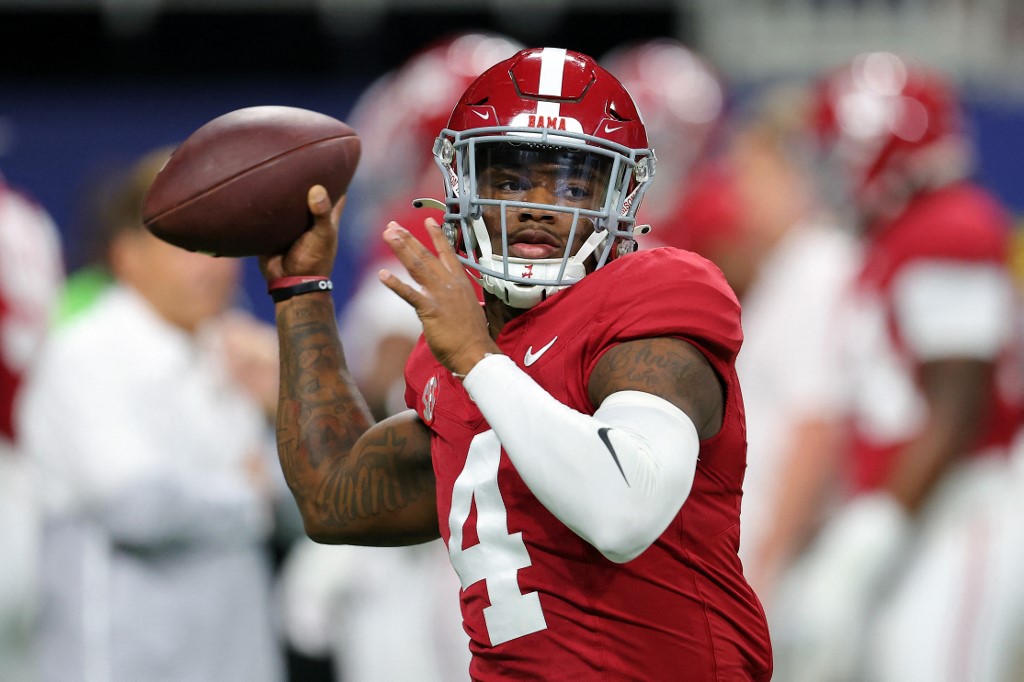 Alabama vs. Michigan Prediction, Pick & Odds for College Football Playoff: Rose Bowl