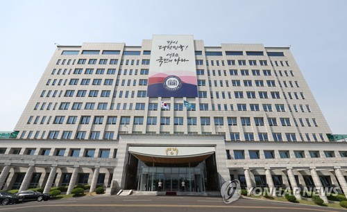 윤석열 대통령 취임 1주년 맞은 용산 대통령실 청사