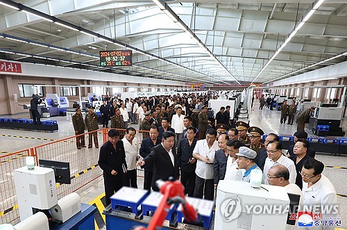 N. Korean leader visits industrial facilities