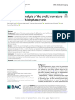 Quantitative Analysis of The Eyelid Curvature in P