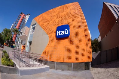 Itaú (ITUB4) anuncia novo CFO e mudanças no Chile e Uruguai