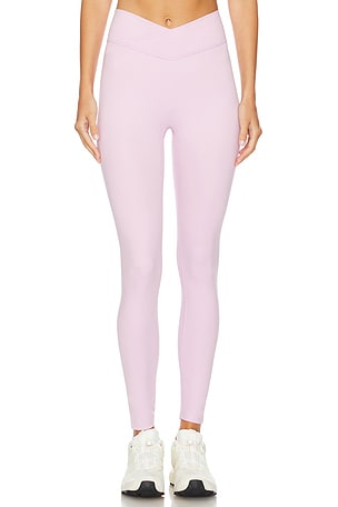 The V Legging 437