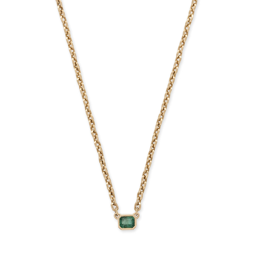 EMERALD BAGUETTE NECKLACE