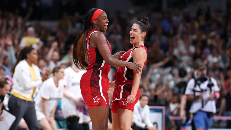 Jackie Young heats up, USA cruises past Germany in group finale image