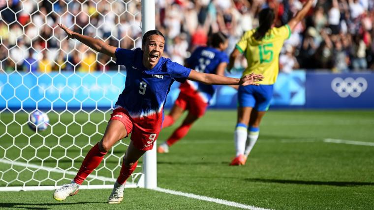 Mallory Swanson, Alyssa Naeher lead USWNT to first Olympic gold medal since 2012 image