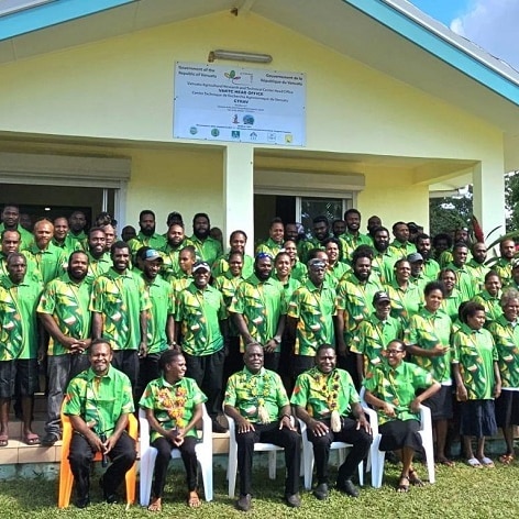 Ol opisa blong Vanuatu Agriculture Research Technical Center. Photo: Supplied 