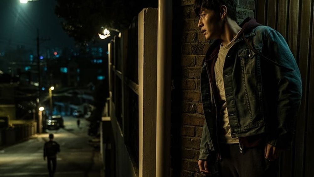 Kang Ha-neul in Forgotten (2017)