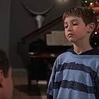 Jason Beghe and Mike Weinberg in Home Alone 4: Taking Back the House (2002)