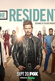 Matt Czuchry, Bruce Greenwood, Emily VanCamp, Malcolm-Jamal Warner, Manish Dayal, and Anuja Joshi in The Resident (2018)