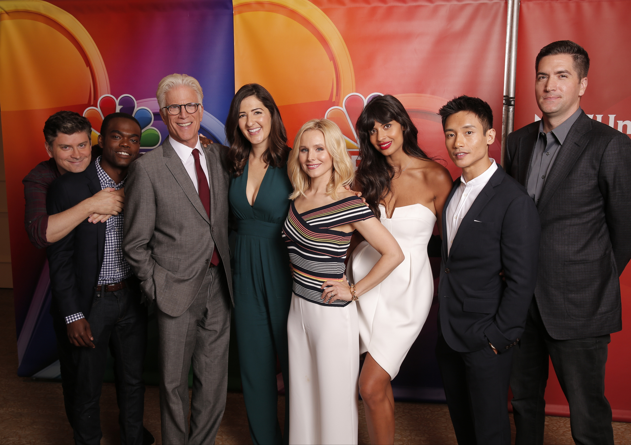 Ted Danson, Kristen Bell, Drew Goddard, Michael Schur, William Jackson Harper, Manny Jacinto, Jameela Jamil, and D'Arcy Carden at an event for The Good Place (2016)