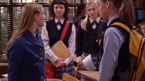 Alexis Bledel, Shelly Cole, Teal Redmann, and Liza Weil in Gilmore Girls (2000)