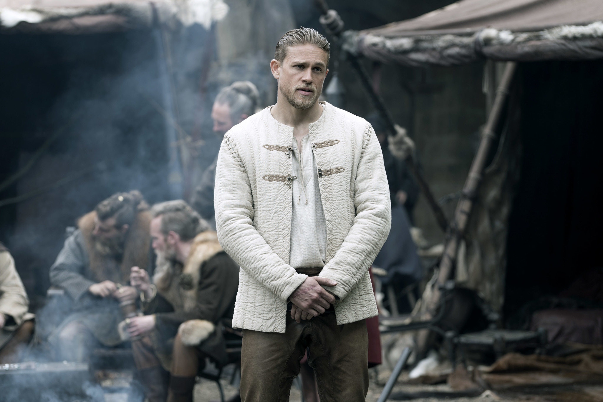 Charlie Hunnam in King Arthur: Legend of the Sword (2017)