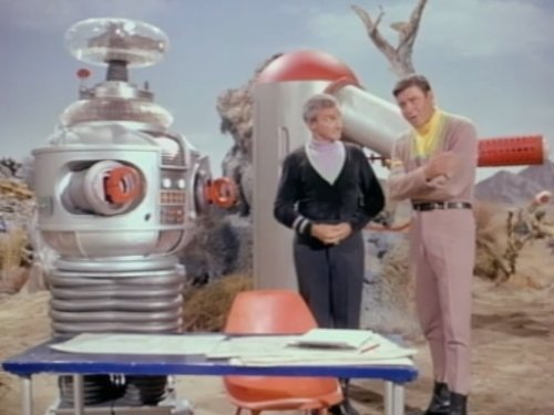 Jonathan Harris and Guy Williams in Lost in Space (1965)