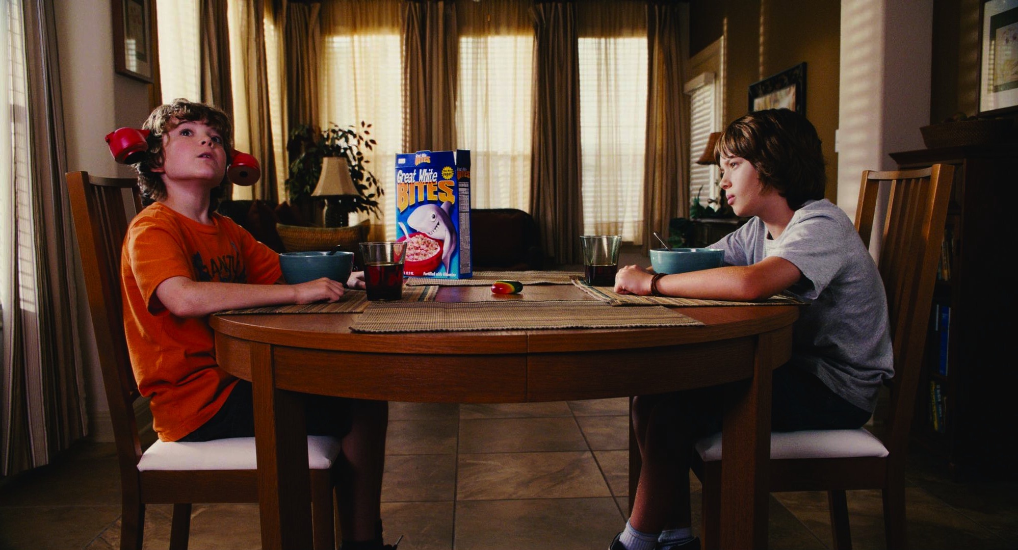 Trevor Gagnon and Leo Howard in Shorts (2009)