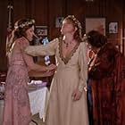Kathleen Wilhoite, Liz Torres, and Lauren Graham in Gilmore Girls (2000)