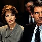 Harrison Ford, Anne Archer, and Alun Armstrong in Patriot Games (1992)