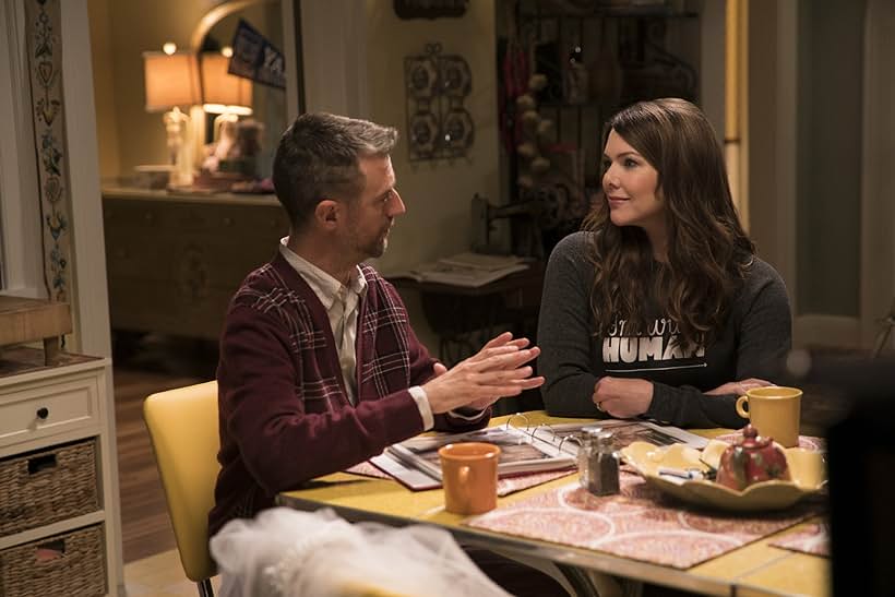 Lauren Graham and Sean Gunn in Gilmore Girls: A Year in the Life (2016)