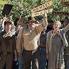 Vincent D'Onofrio, Josh Hutcherson, Nat Wolff, and Lio Tipton in In Dubious Battle (2016)