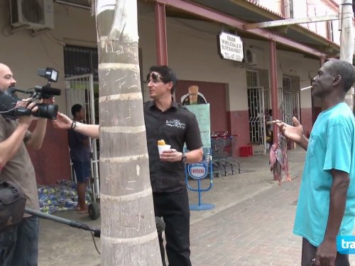 Aaron Goodwin and Zak Bagans in Ghost Adventures (2008)