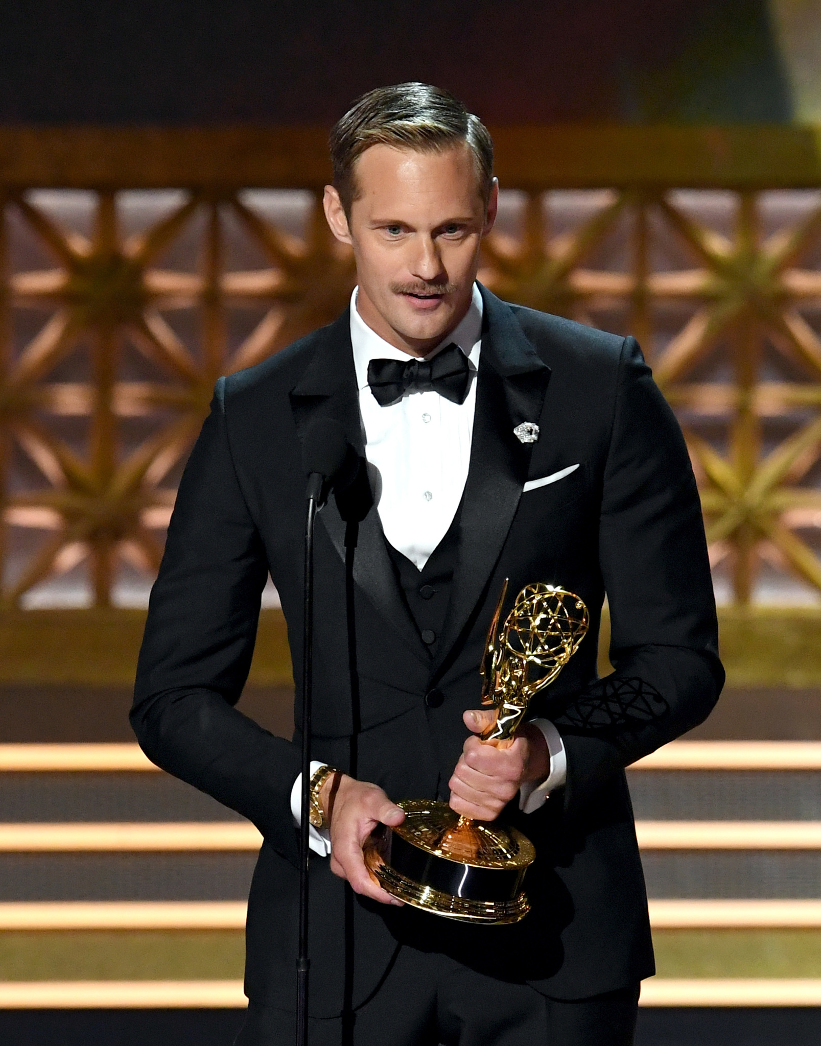 Alexander Skarsgård at an event for The 69th Primetime Emmy Awards (2017)