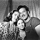 Pedro Infante, Evita Muñoz 'Chachita', and Blanca Estela Pavón in Nosotros los pobres (1948)