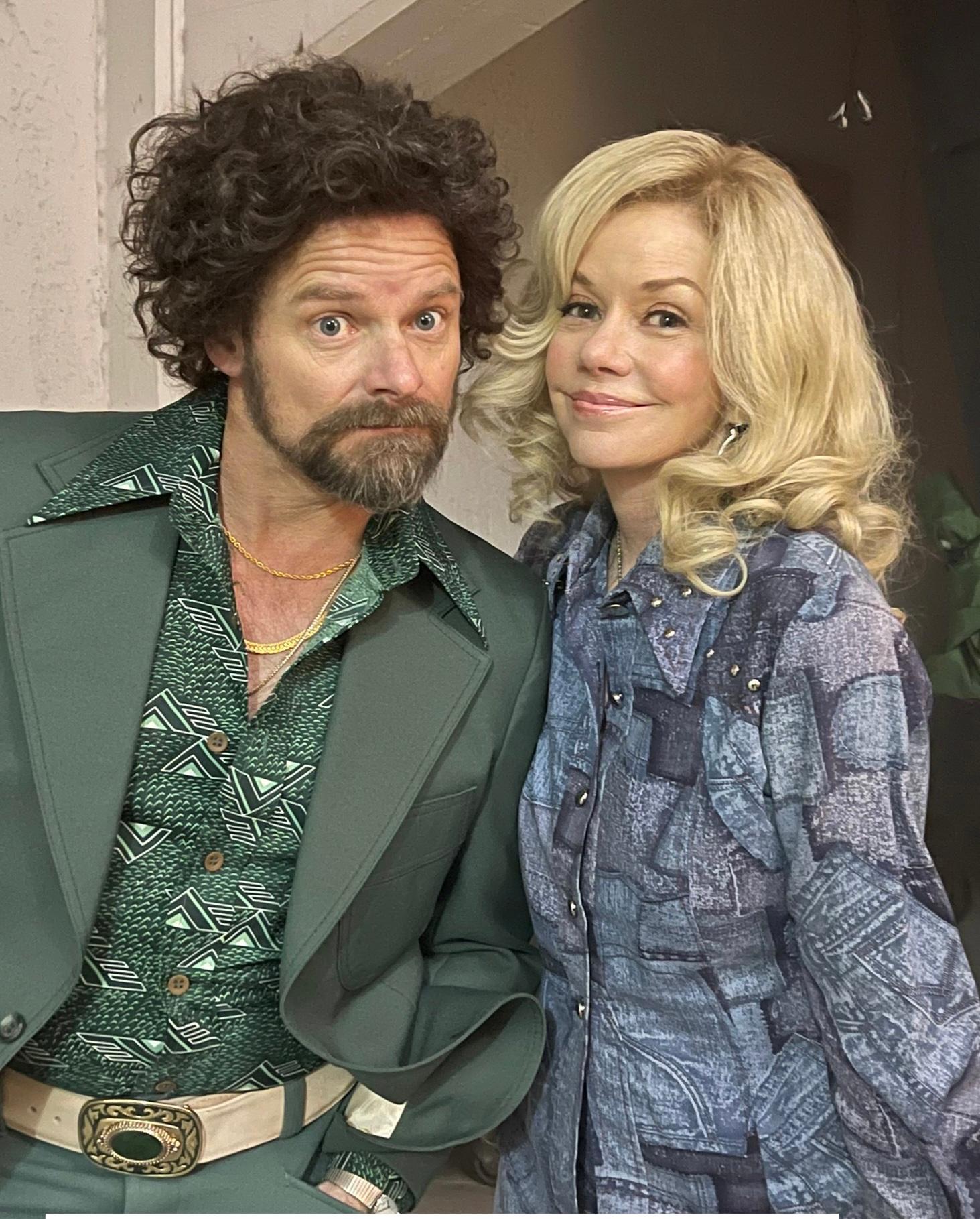 Steve Zahn and Bobbie Eakes in George and Tammy