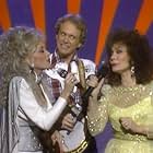 Dolly Parton and Loretta Lynn in Dolly (1987)