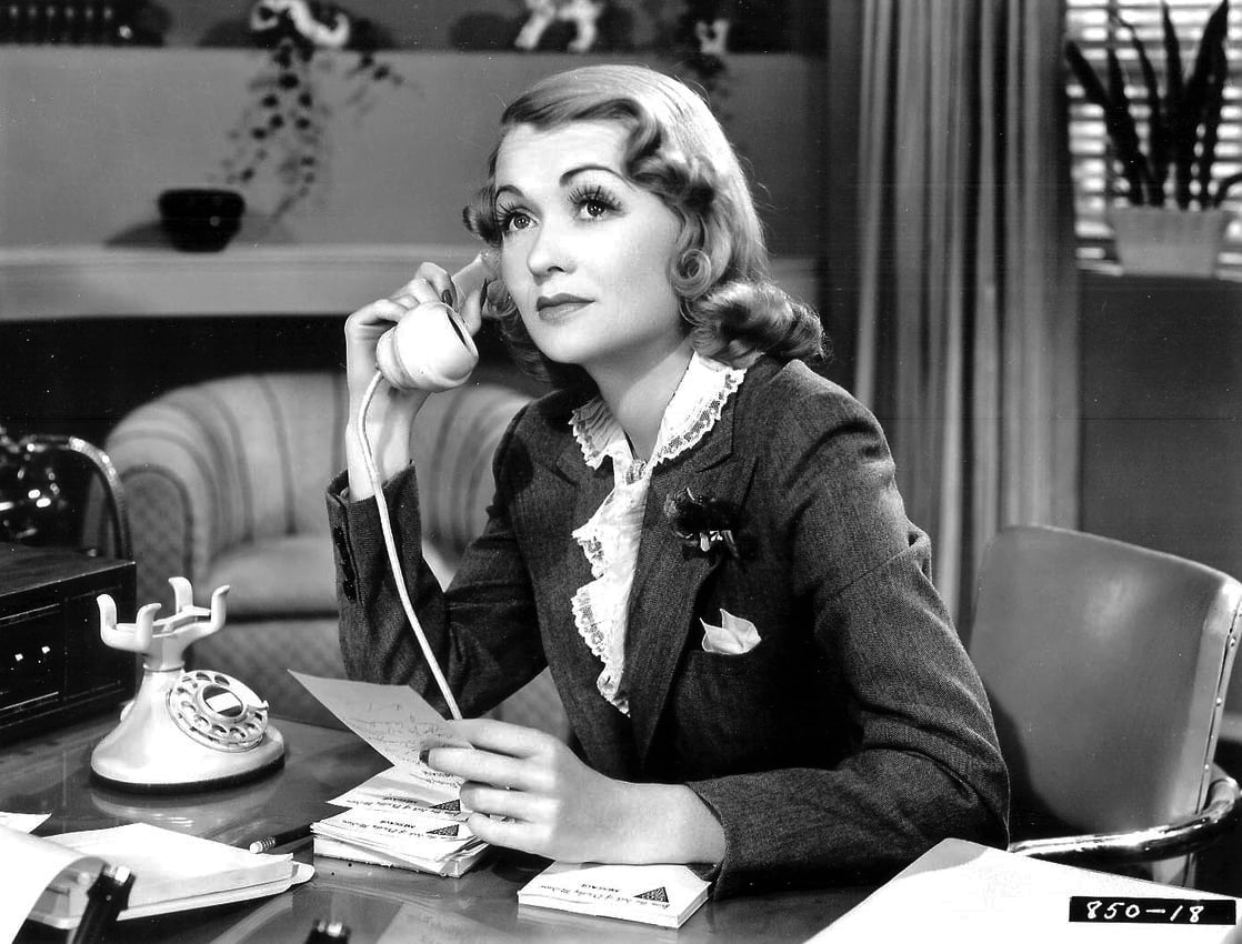 Constance Bennett in Service de Luxe (1938)