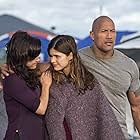 Carla Gugino, Dwayne Johnson, and Alexandra Daddario in San Andreas (2015)