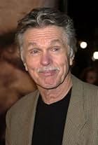 Tom Skerritt at an event for Hannibal (2001)