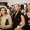 Kim Cattrall, Sarah Jessica Parker, Willie Garson, and Cynthia Nixon in Sex and the City (1998)